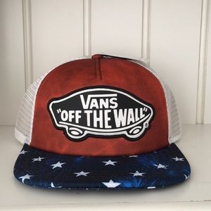 NWT Classic patch women's Vans trucker hat